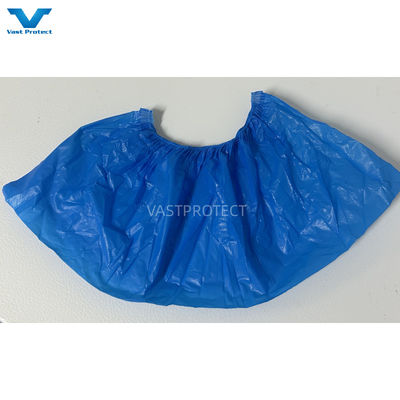 Seguridad industrial garantizada con botas industriales impermeables de PP CPE PE desechables