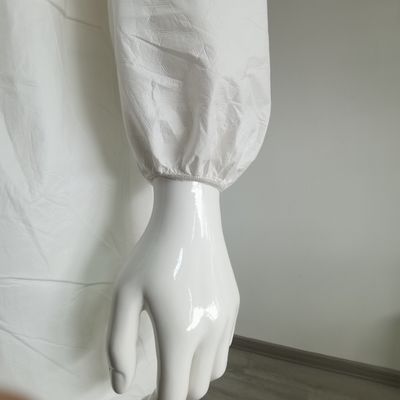 Trajes de seguridad de un solo uso de color blanco microporous 56GSM Tyvek 500 PPE para el mercado de Chile