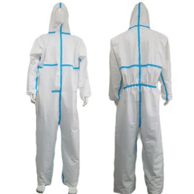 Comodines protectores de película microporosa con capucha blanca con muestras de tiras de palo