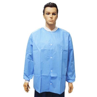 Abrigos de laboratorio desechables de polipropileno con muñecas elásticas y cierre rápido Unisex resistente al agua